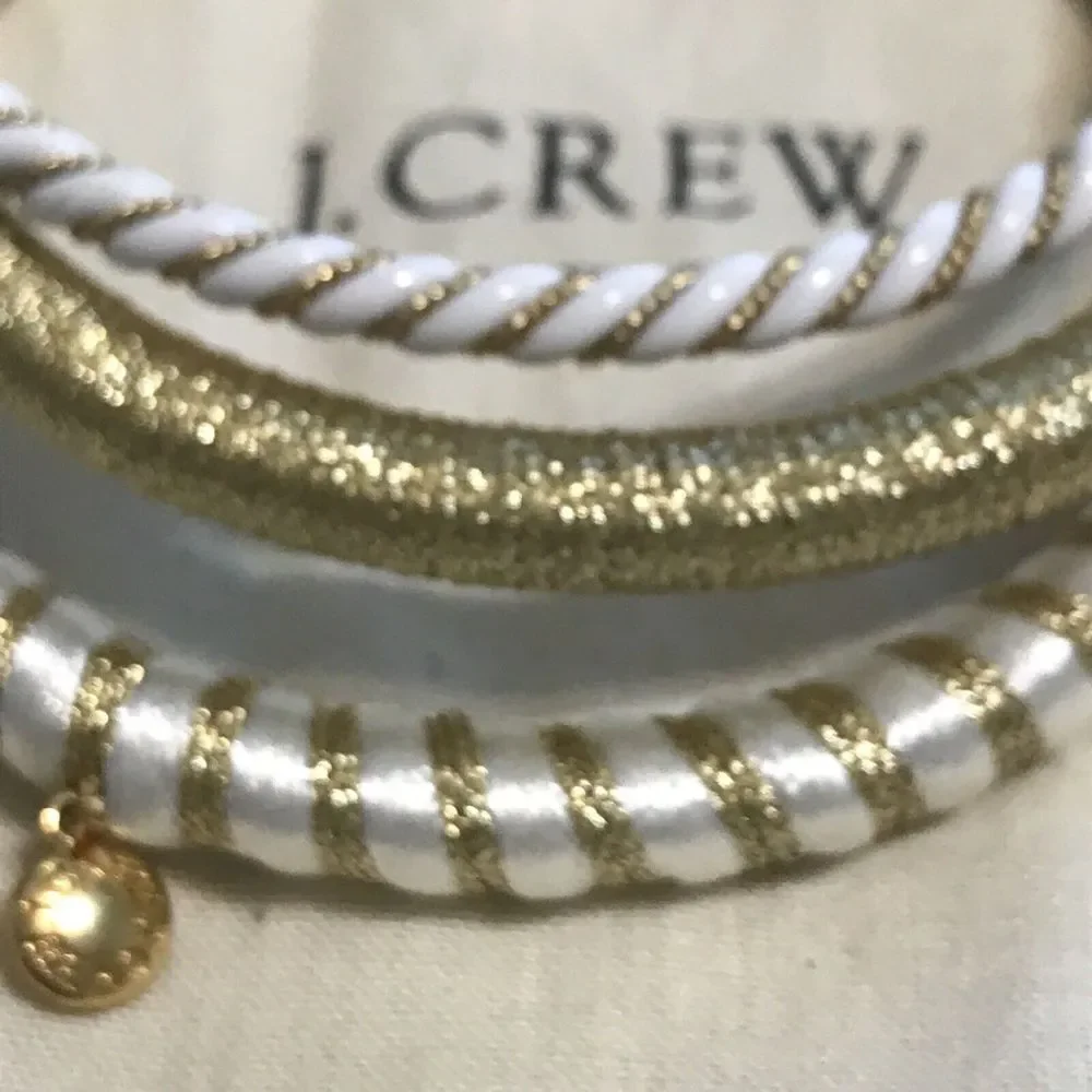 J.Crew jcrew NWOT‎ Bangles Set of 3 Bracelet With Gift Bag Gold White Fabric